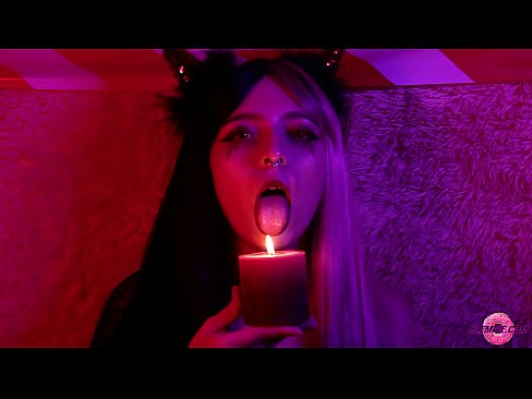 ❤️ ပါးစပ်ပြည့်စုံမှုနှင့်အတူ Sexy Succubus မှ စိတ်အားထက်သန်သော Blowjob ☑ Sex video my.valeshop.top ❤